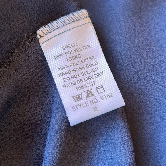 Evereve - Allison Joy Katya Tiered Ruffle Blouse /Top, Medium - Picture 6 of 6